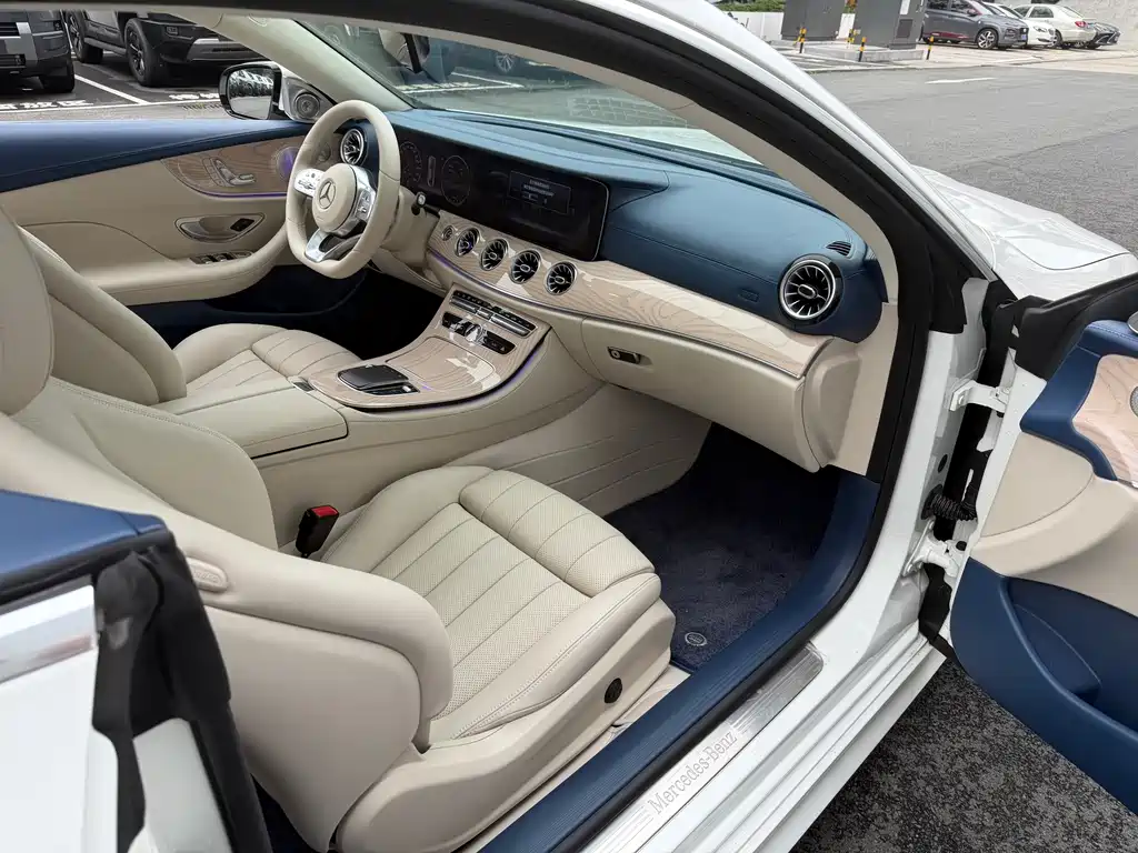 Mercedes-Benz E-Class E 2019 E 200 4MATIC