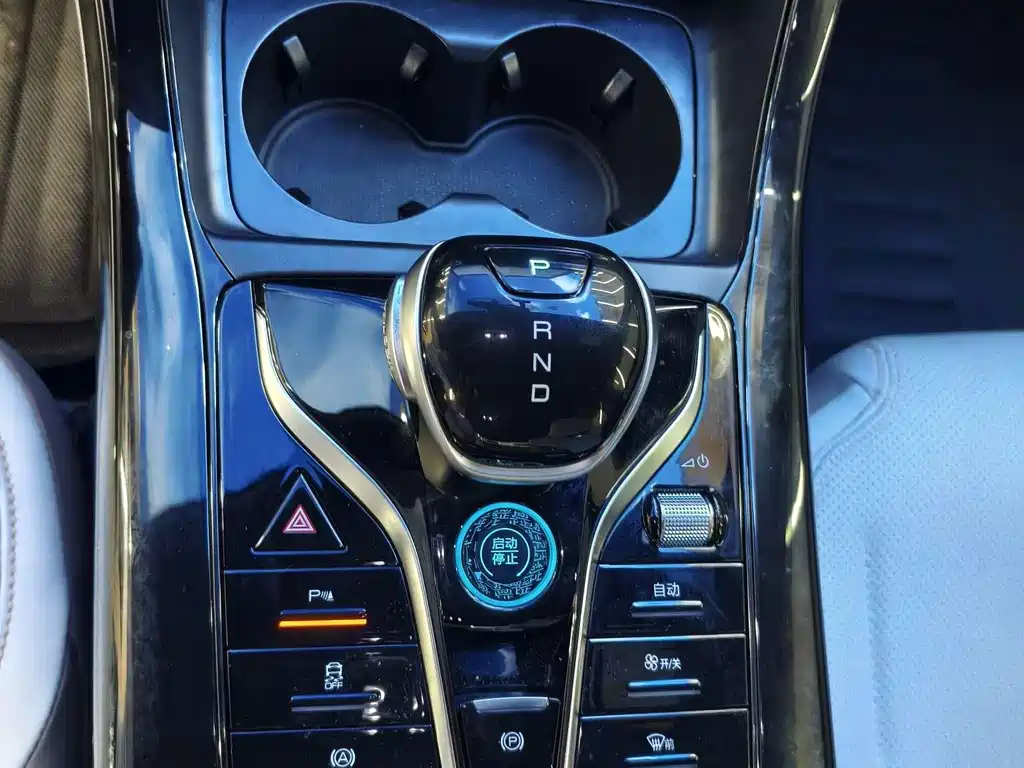 BYD Qin PLUS — миниатюра 8