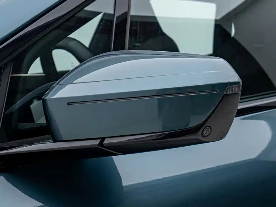 BMW iX — миниатюра 14