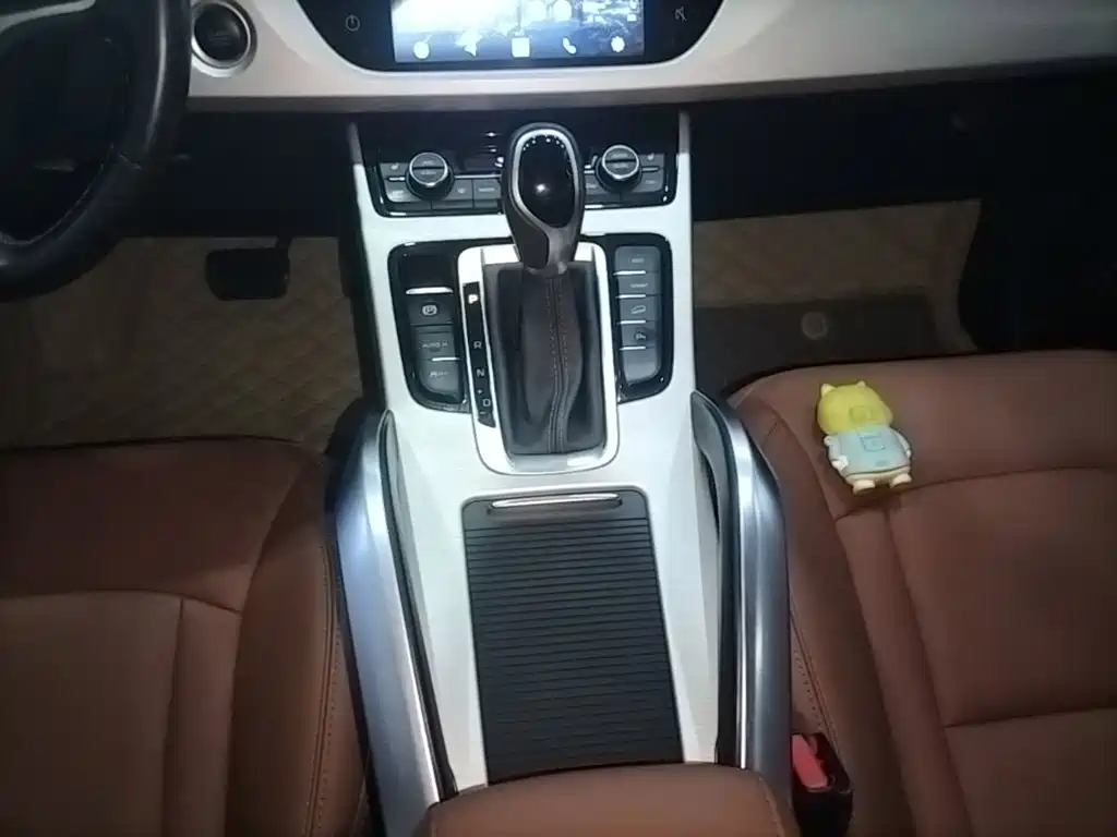 Geely Boyue — миниатюра 14