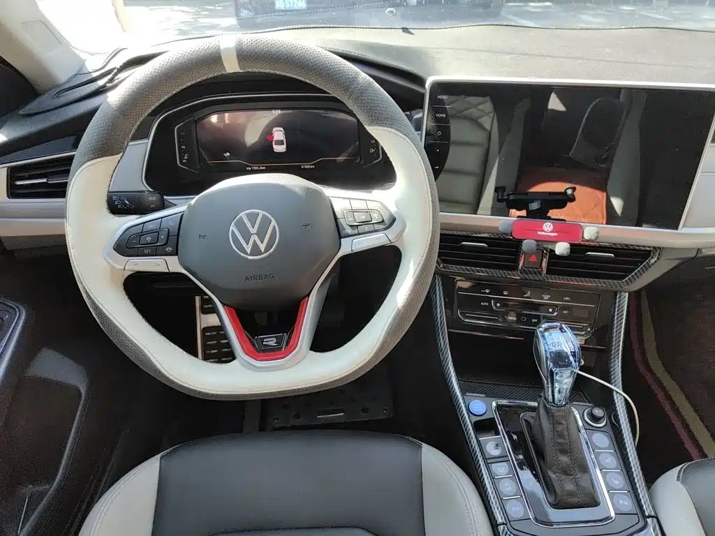 Volkswagen Bora — миниатюра 6