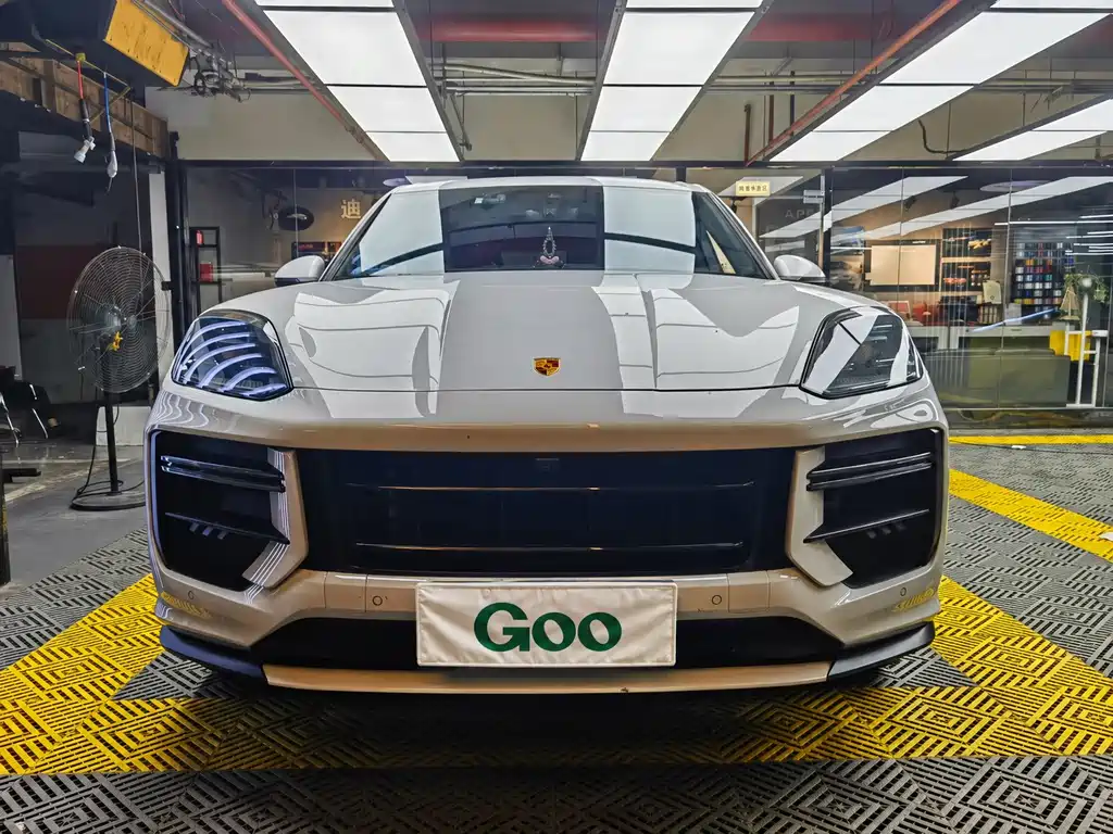 Porsche Cayenne Hybrid