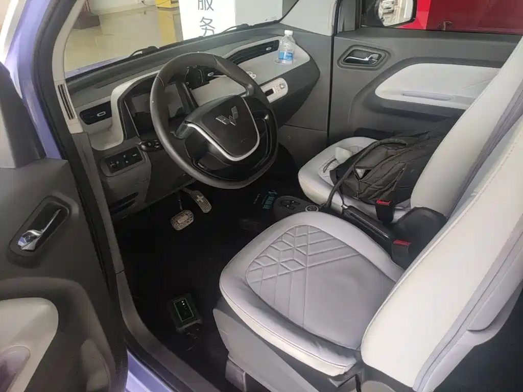 Wuling MINIEV — миниатюра 15