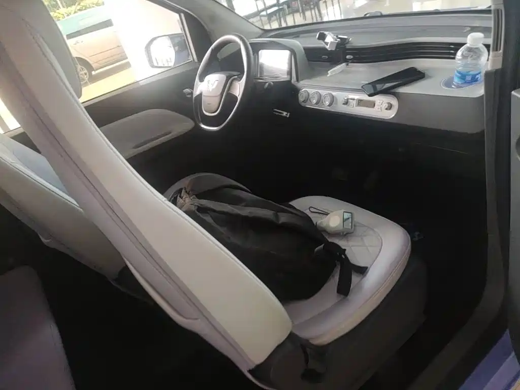Wuling MINIEV — миниатюра 25