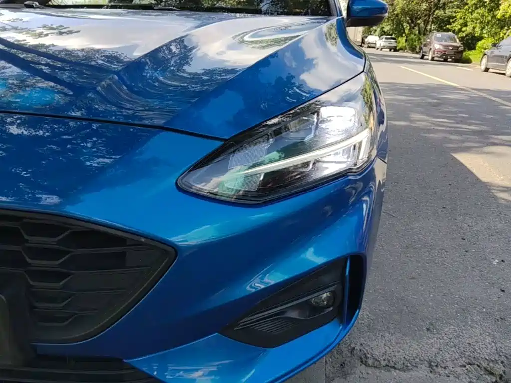 Ford Focus — миниатюра 24