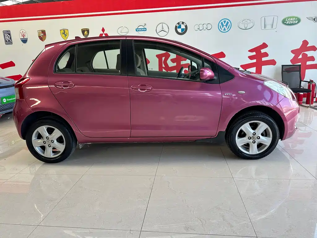 Toyota Yaris — миниатюра 3