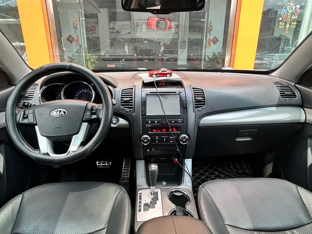 Kia Sorento — миниатюра 14