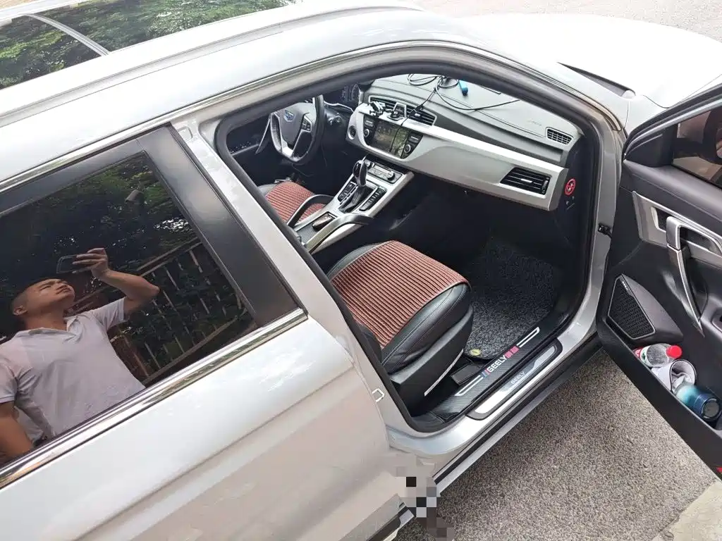 Geely Boyue — миниатюра 19