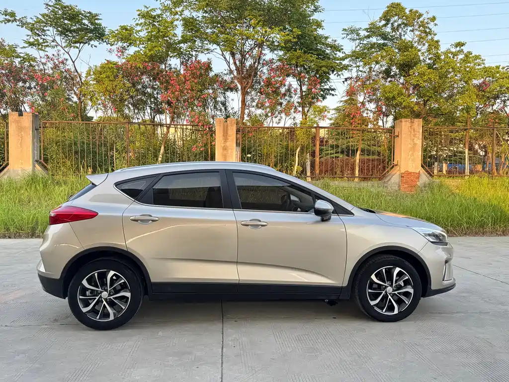 Geely Emgrand GS — фотографии объявления, Фото 6