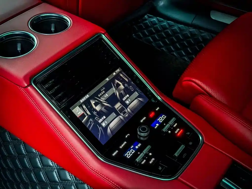 Porsche Panamera — миниатюра 15