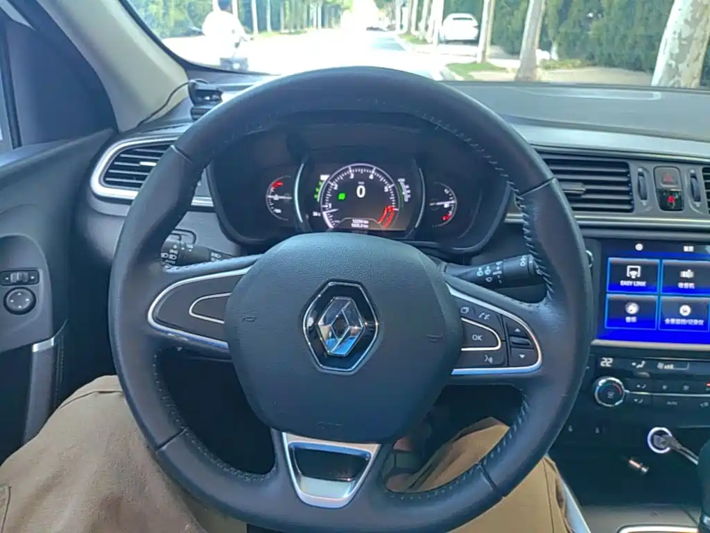 Renault Kadjar — миниатюра 11
