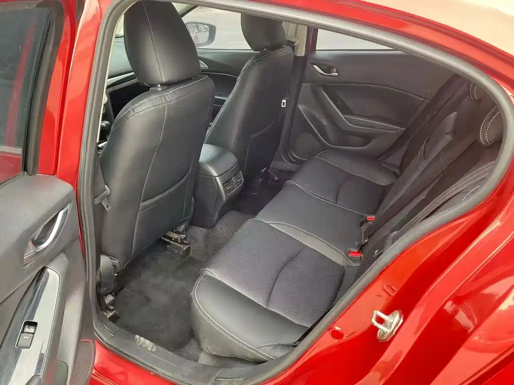 Mazda 3 Axela — миниатюра 8
