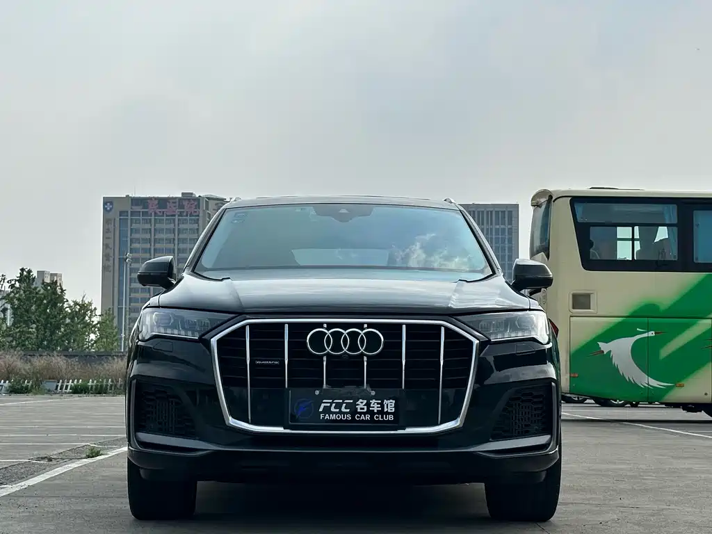 Audi Q7 2020 55 TFSI quattro S line Sport