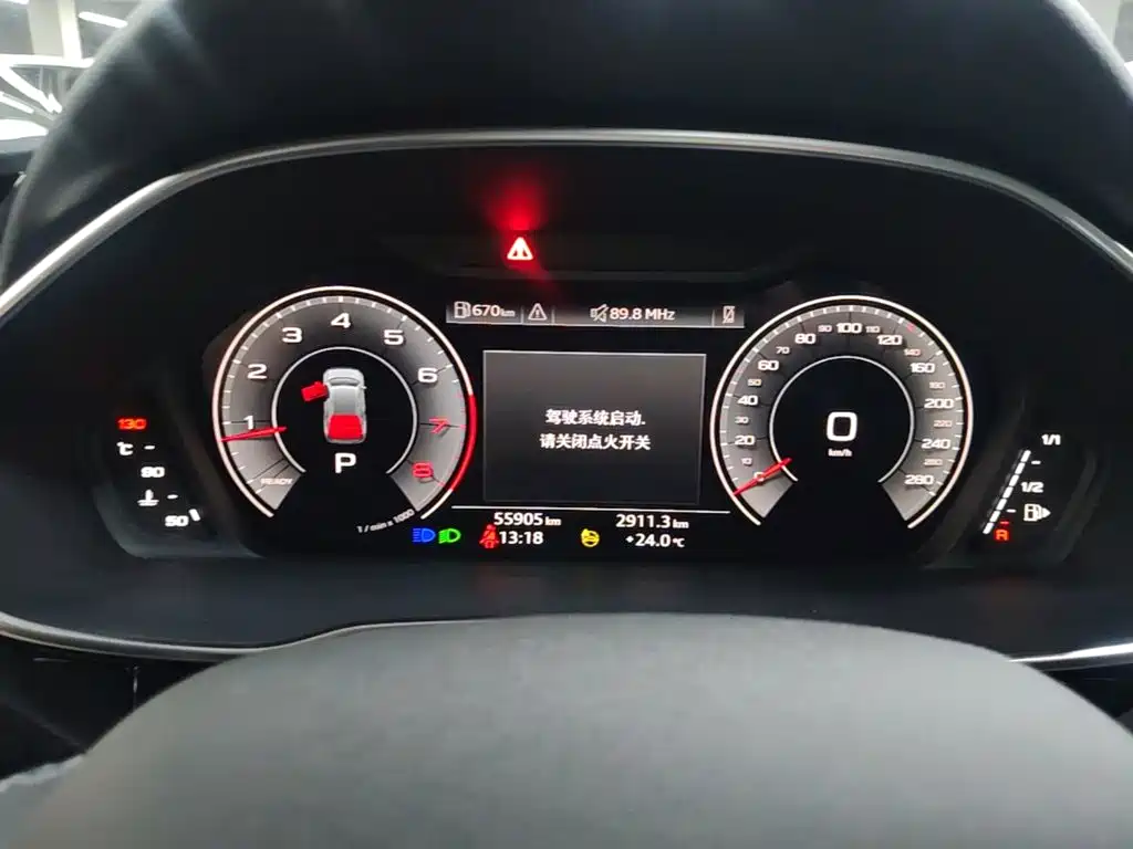 Audi Q3 — миниатюра 12