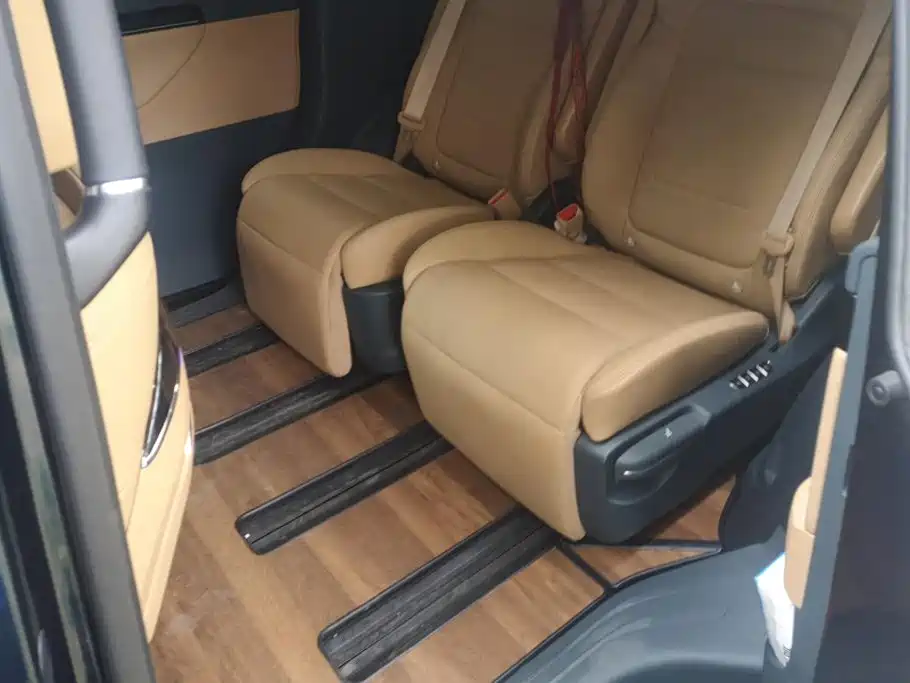 GAC Motor Trumpchi E8 PHEV — миниатюра 11