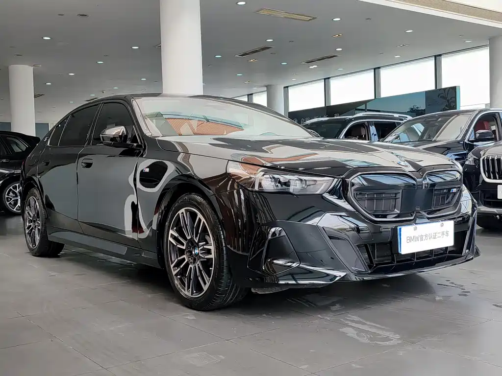 BMW 5 Series 5 2025 530Li Lead M Sport