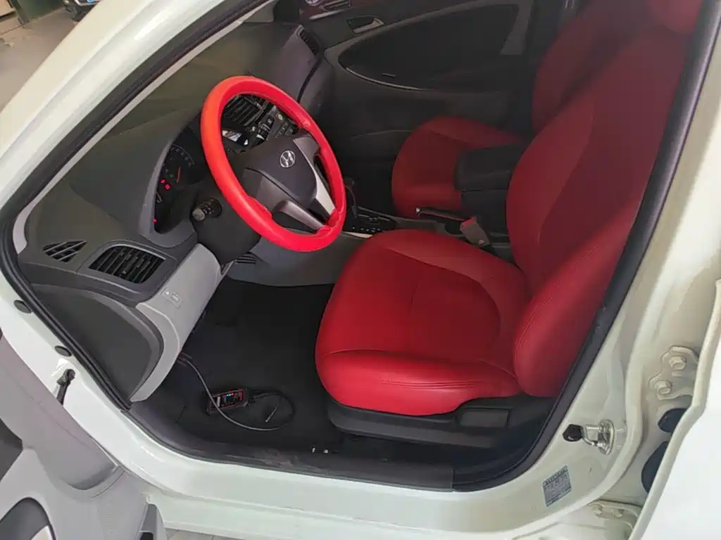 Hyundai Verna — миниатюра 15