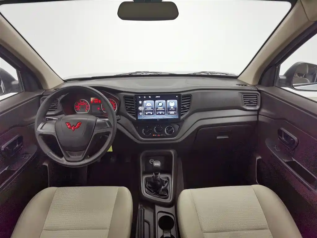 Wuling V 2021 1.5L LAR