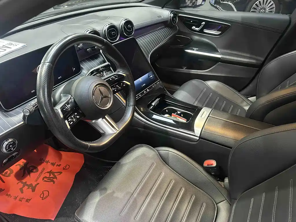 Mercedes-Benz C-Class — миниатюра 8