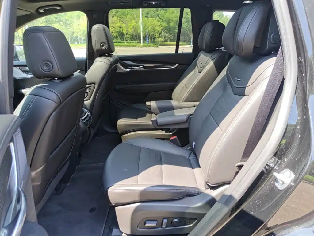 Cadillac XT6 — миниатюра 17