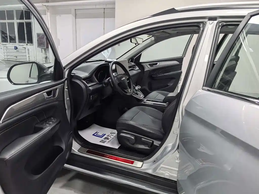 Haval M6 — миниатюра 10