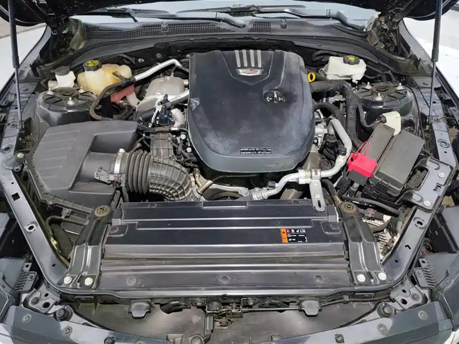 Cadillac CT4 2023 25T