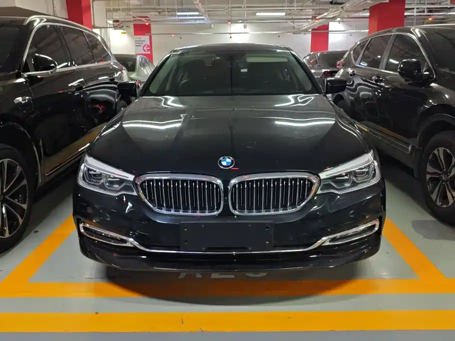 BMW 5 Series — миниатюра 2