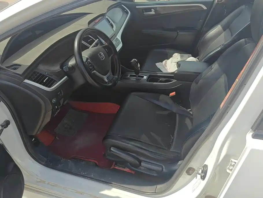 Honda Jade — миниатюра 9