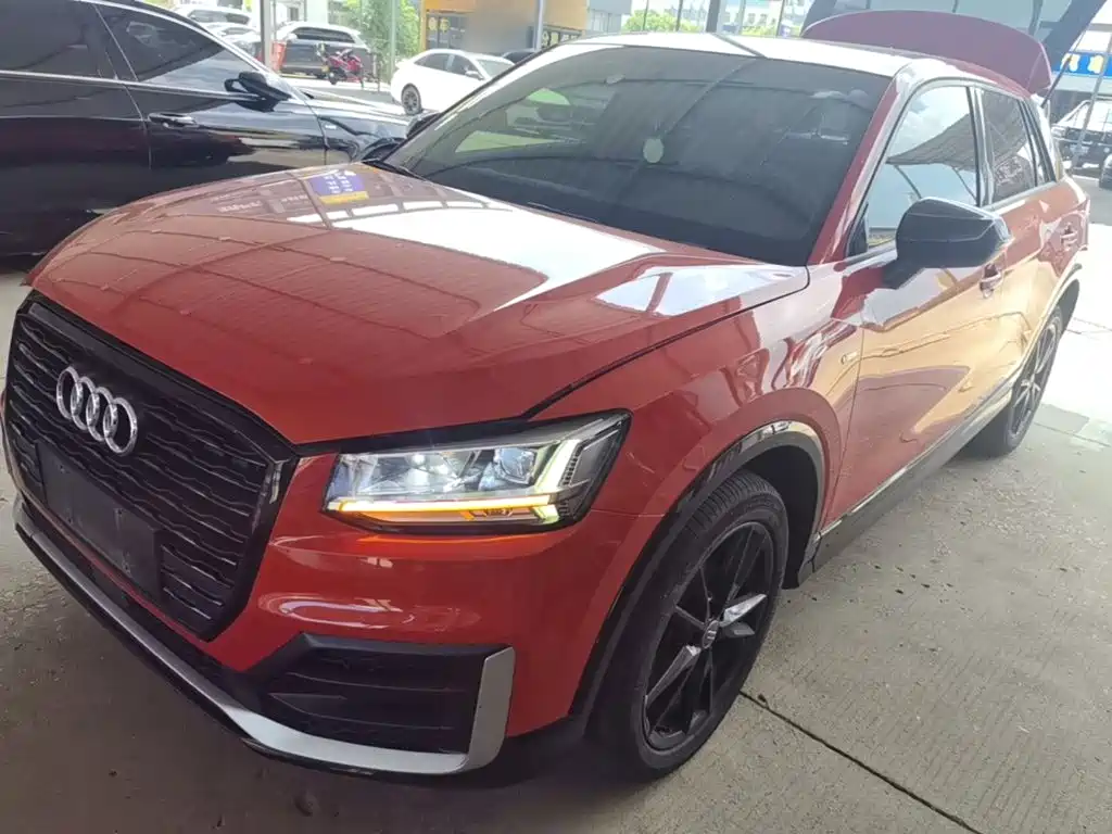 Audi Q2L — миниатюра 2