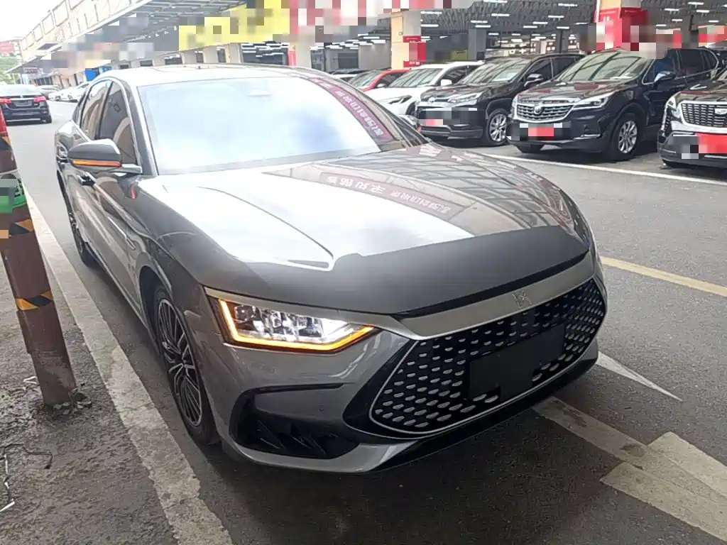 BYD Han — миниатюра 4