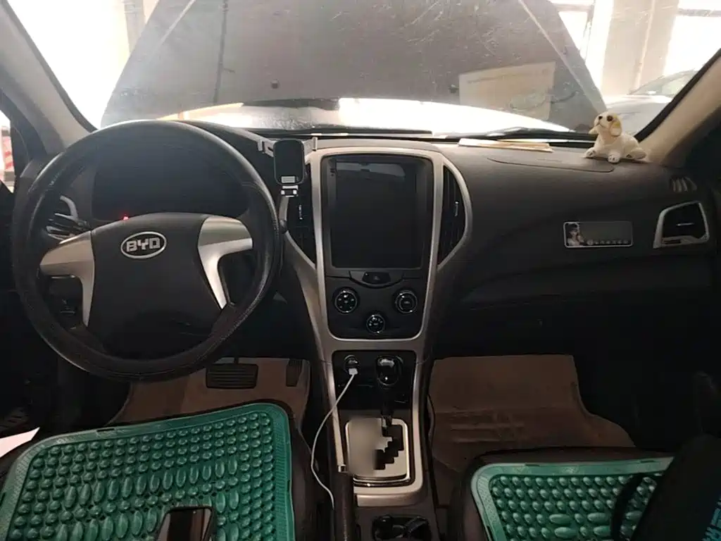 BYD F3 — миниатюра 10