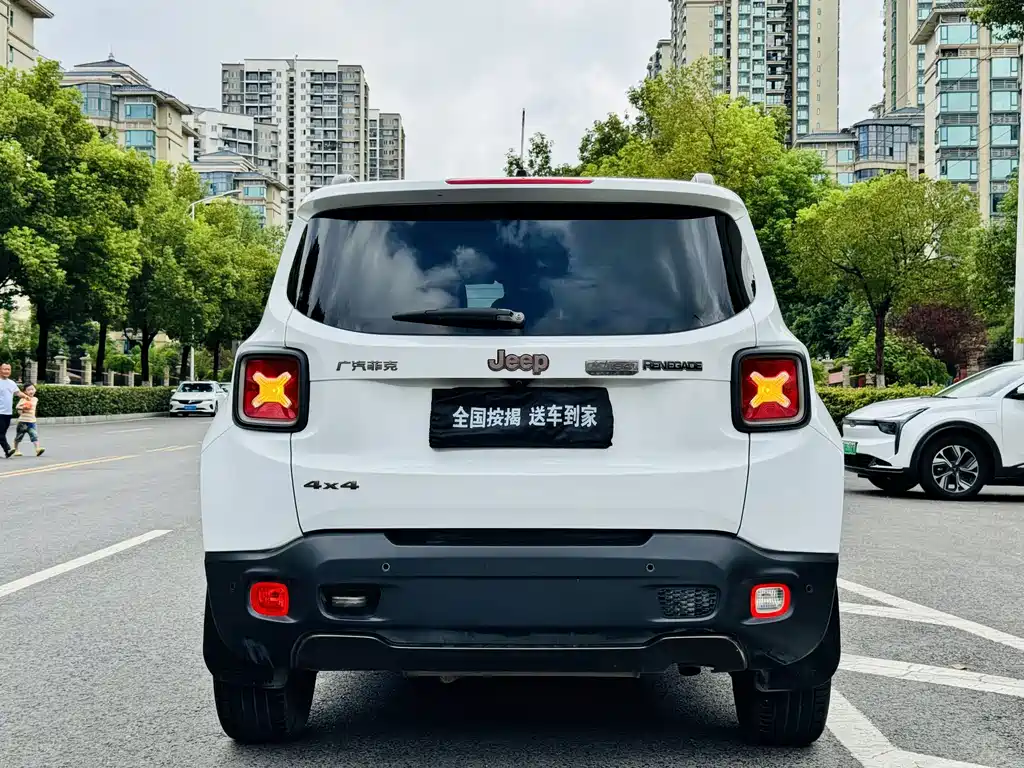 Jeep Renegade — миниатюра 22