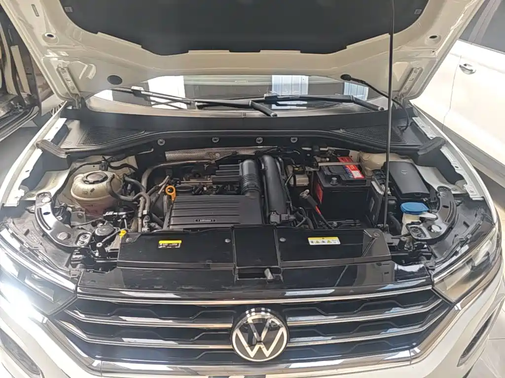 Volkswagen T-Roc — миниатюра 20