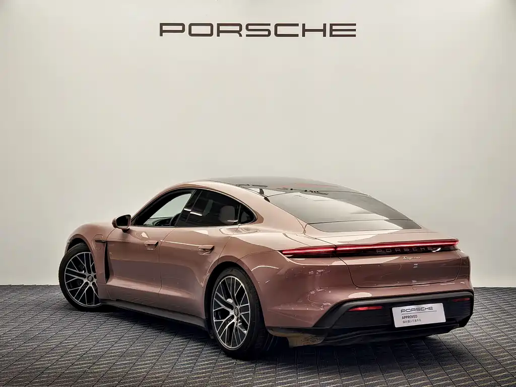Porsche Taycan 2022 Taycan