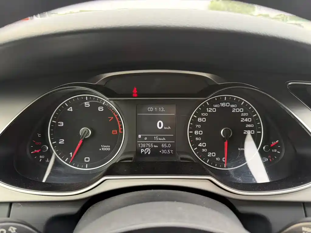 Audi A4L 2013 35 TFSI AT