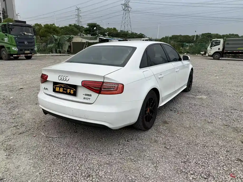 Audi A4L 2013 35 TFSI AT