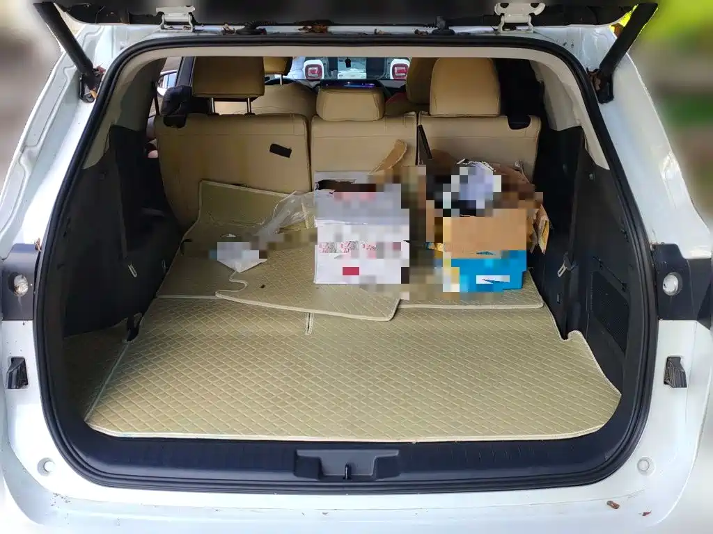 Toyota Highlander — миниатюра 10