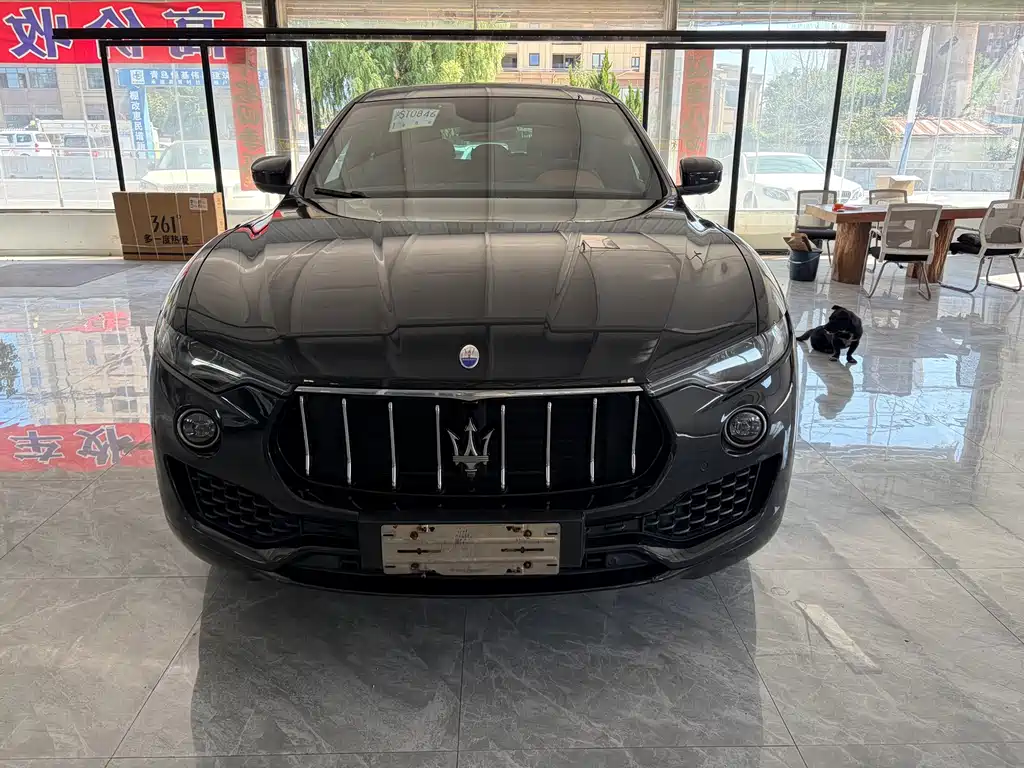 Maserati Levante — миниатюра 2