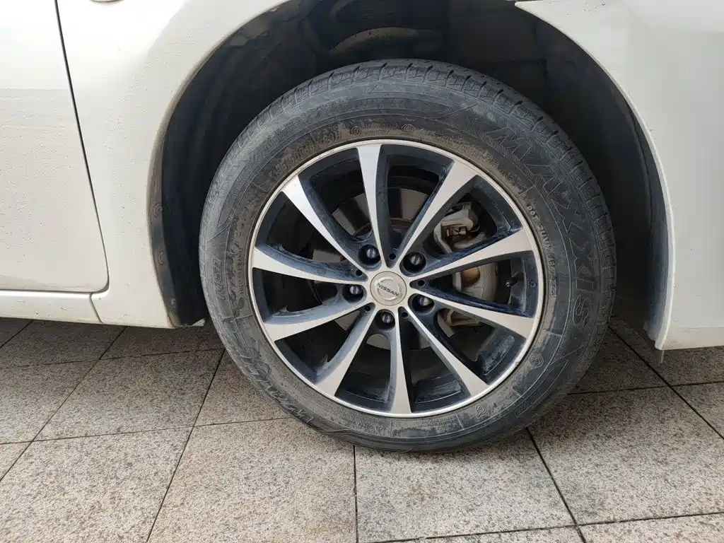 Nissan Sylphy — миниатюра 8