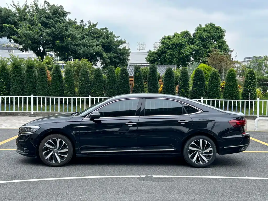 Volkswagen Passat — миниатюра 2