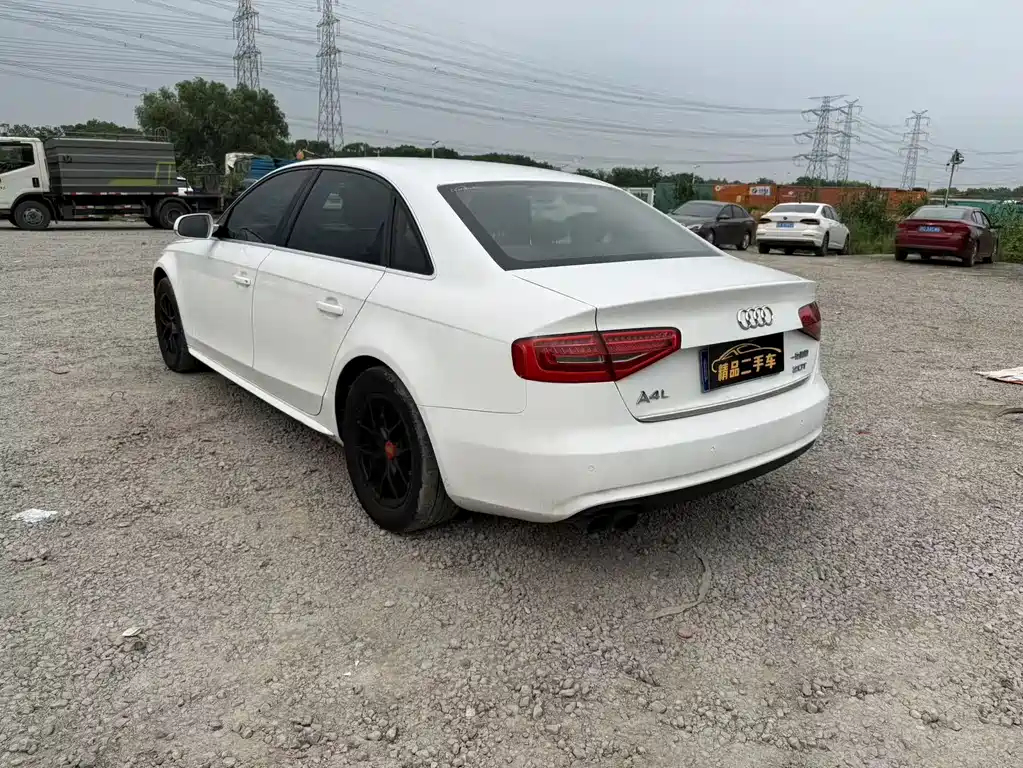 Audi A4L 2013 35 TFSI AT