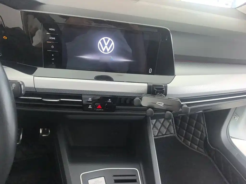 Volkswagen Golf — миниатюра 6