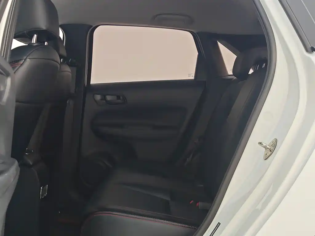 Honda Fit — миниатюра 8
