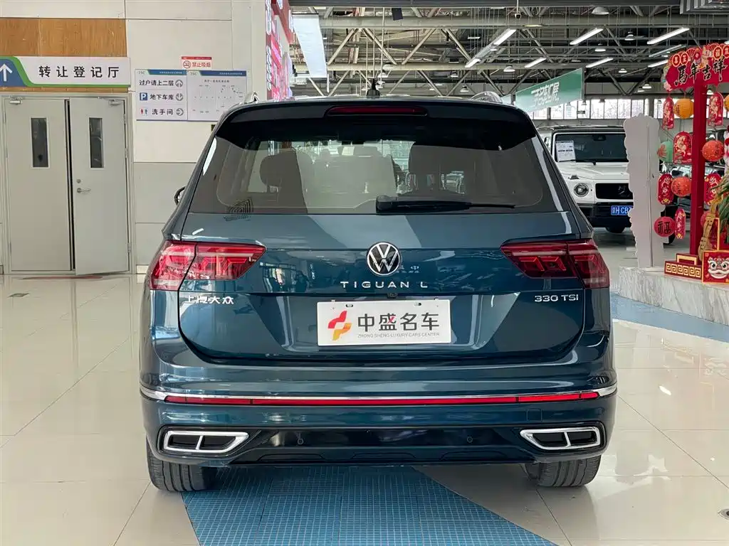 Volkswagen Tiguan L L 2022 330TSI AT R-Line