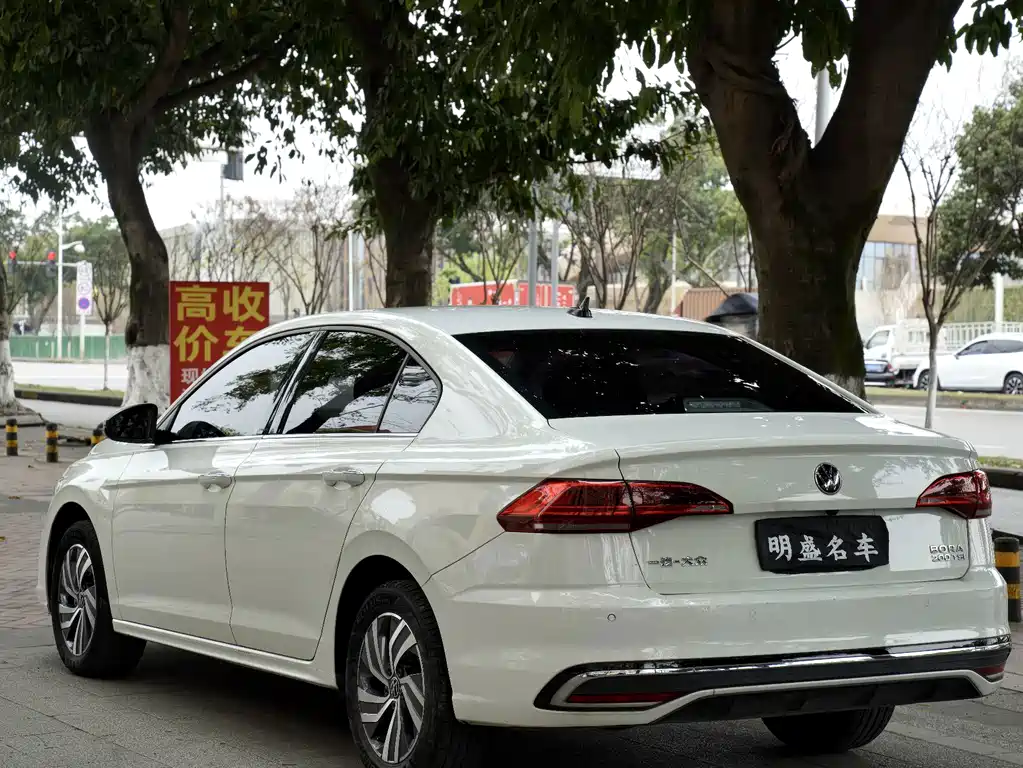 Volkswagen Bora — миниатюра 13