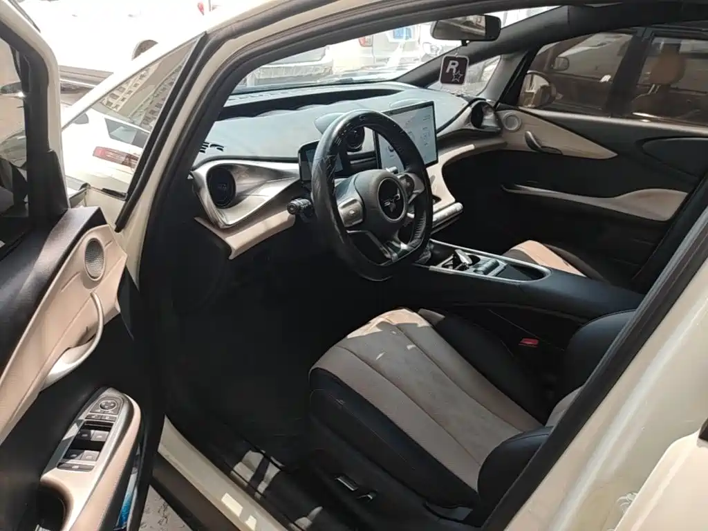 BYD Dolphin — миниатюра 15