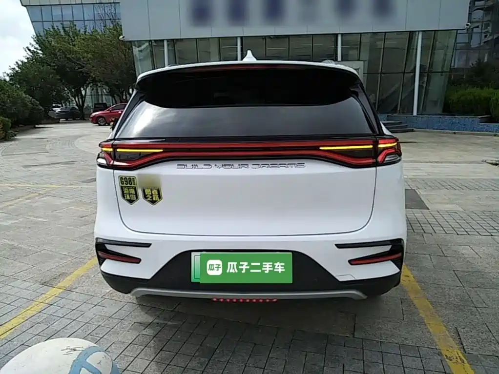 BYD Tang New Energy — миниатюра 6