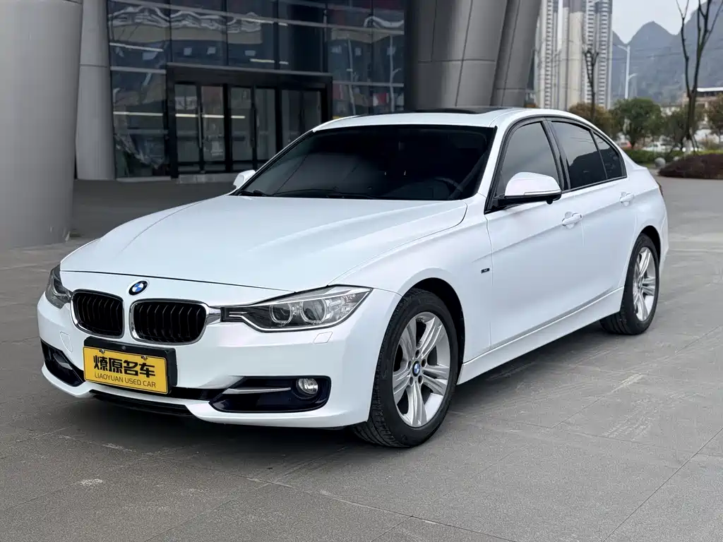BMW 3 Series (Import) 2012