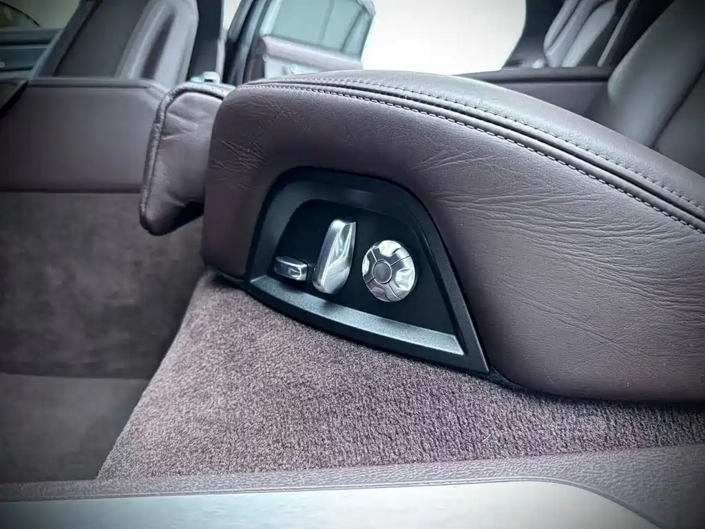 Porsche Panamera — миниатюра 18