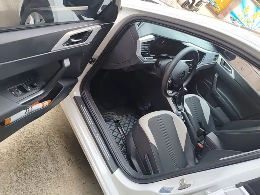 Volkswagen Polo — миниатюра 16